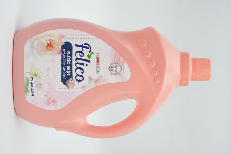 Nước giặt Felico hương hoa dịu ngọt 3.4kg - Hồng